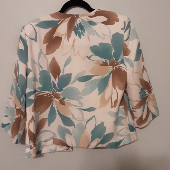 Jacket - Picture 3 of 3